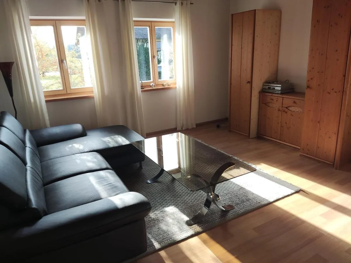 Apartment Ferienwohnung Am Metzgerhof Bogen