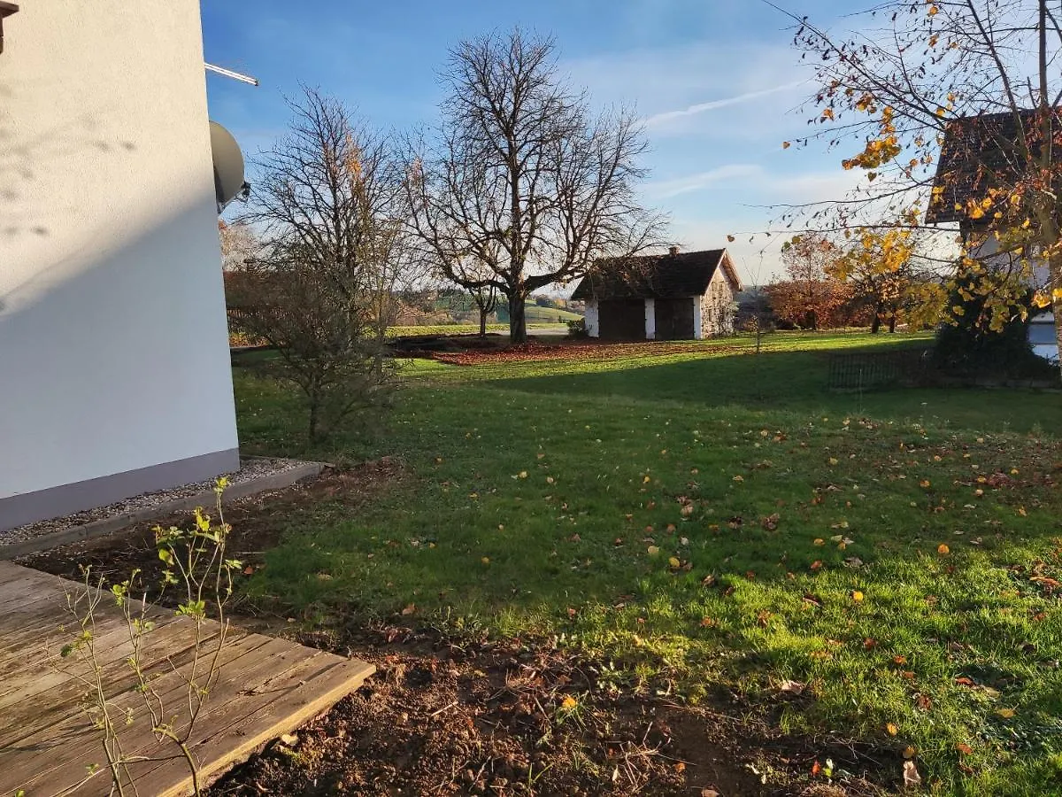 Ferienwohnung Am Metzgerhof Bogen 0*,