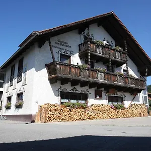 Zum Donauufer Gasthof